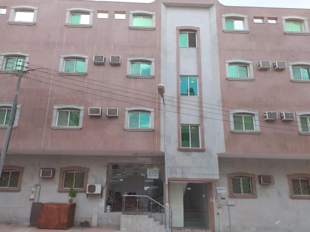 Al Reef Homes Hotel Apartments Alnuzhah 艾卜哈 外观 照片